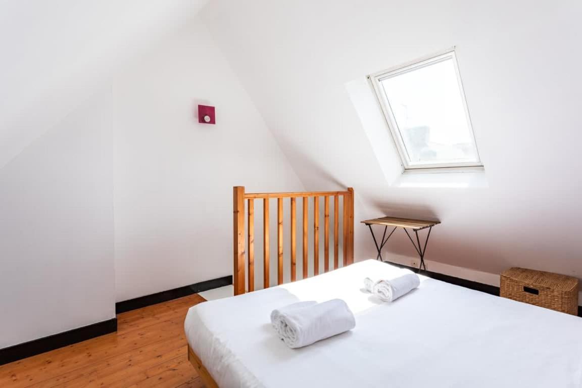 Le Capucin - Petit Duplex Avec Place De Parking Dinard Buitenkant foto