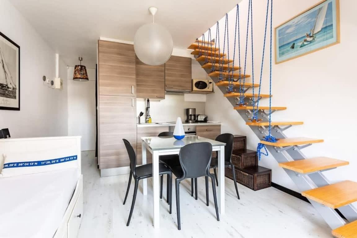 Le Capucin - Petit Duplex Avec Place De Parking Dinard Buitenkant foto
